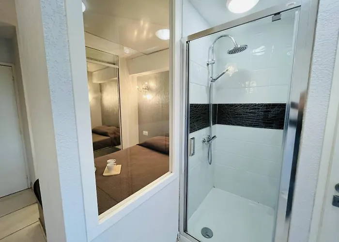 2 Couchages Cap D'agde Naturisme Cn040-871 *